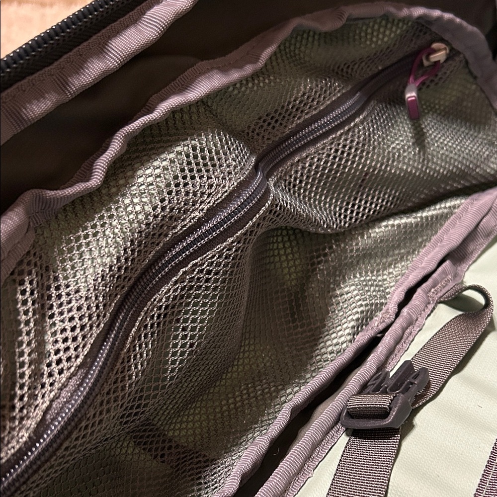 REI Grand Tour 80 Hiking Pack (16L) - Picture 7 of 11